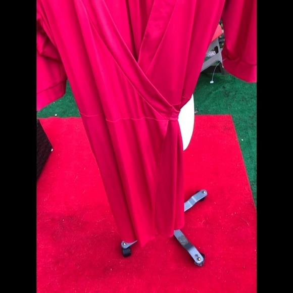 Merona size medium red true wrap dress 3/4 sleeves with stretch NWOT - Picture 7 of 14